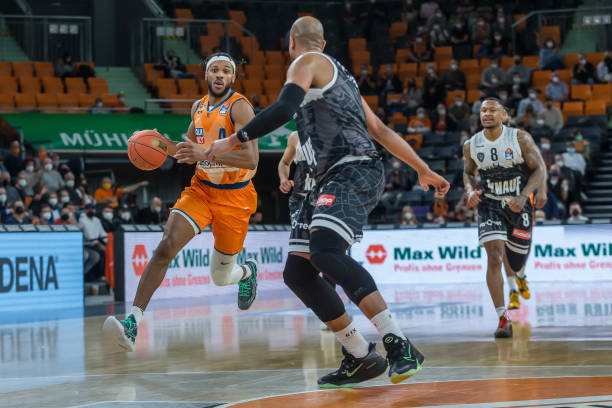 是首轮晋级 是首轮晋级