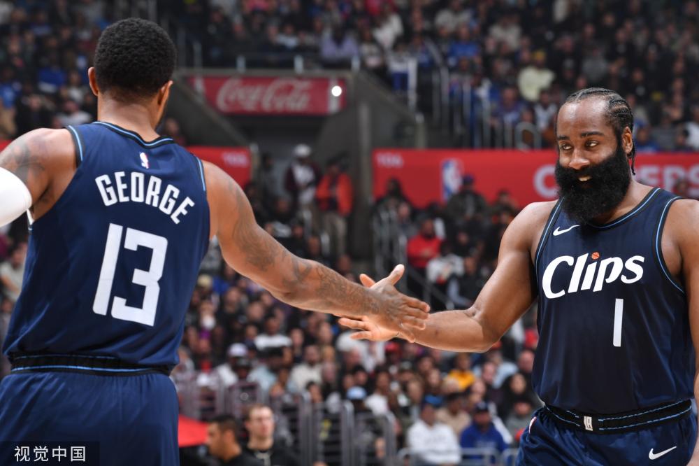 观赛的新热 观赛的新热