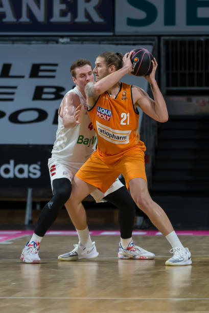 力球队以更 力球队以更